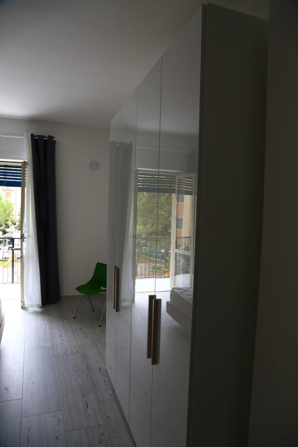 Home Mazzei Piazza Bilotti Cosença Quarto foto